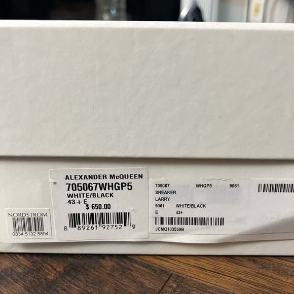 **$0LD** - Picture 5 of 9